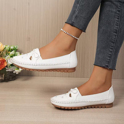 Women’s Supportive Orthopedic Flats – Lightweight Anti-Slip Shoes for Foot Comfort