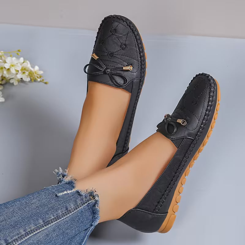 Women’s Supportive Orthopedic Flats – Lightweight Anti-Slip Shoes for Foot Comfort