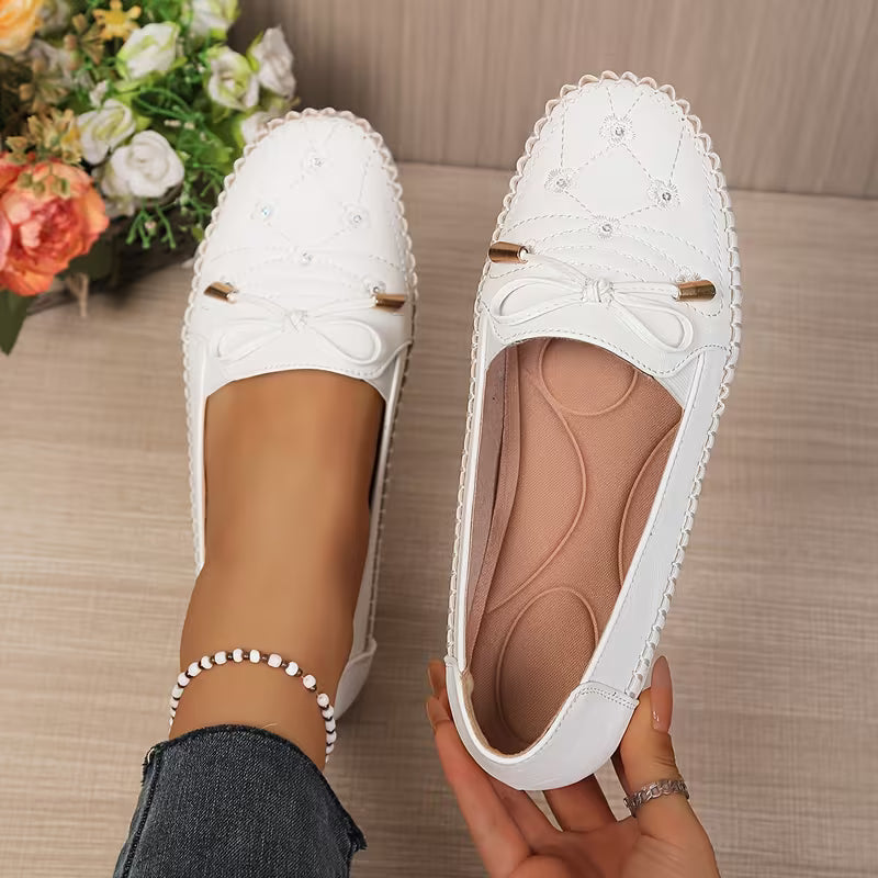 Women’s Supportive Orthopedic Flats – Lightweight Anti-Slip Shoes for Foot Comfort